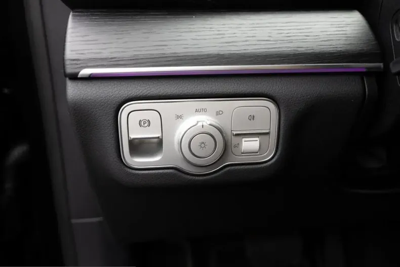 Mercedes-Benz GLE 450 (Clasa GLE) din 2024 cu 9.916 km - oferta MER199885 - foto 21