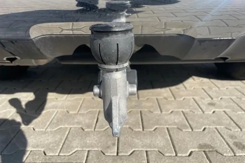 Mercedes-Benz GLE 300 (Clasa GLE) din 2025 cu 18.802 km - oferta MER199888 - foto 18