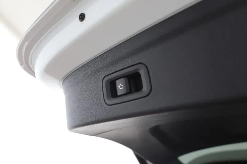 Mercedes-Benz GLE 450 (Clasa GLE) din 2025 cu 21.607 km - oferta MER199890 - foto 22