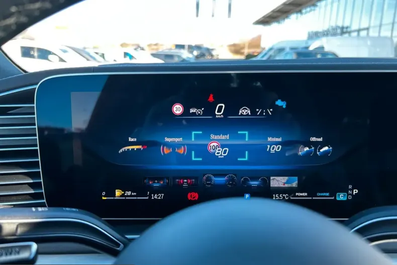 Mercedes-Benz GLE 63 AMG (Clasa GLE) din 2024 cu 58.456 km - oferta MER199894 - foto 26