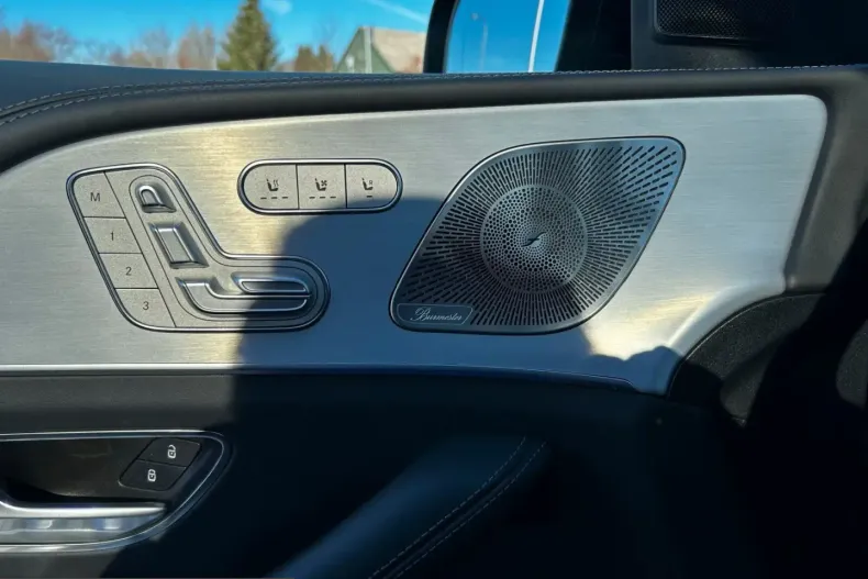 Mercedes-Benz GLE 63 AMG (Clasa GLE) din 2024 cu 58.456 km - oferta MER199894 - foto 31