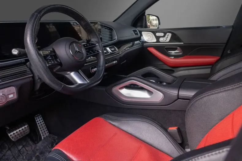 Mercedes-Benz GLE 450 (Clasa GLE) din 2024 cu 32.800 km - oferta MER199901 - foto 4