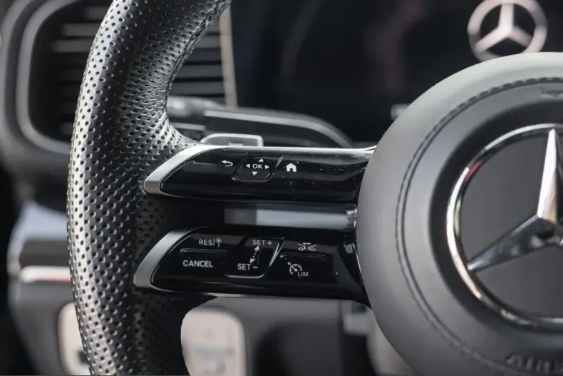 Mercedes-Benz GLE 450 (Clasa GLE) din 2024 cu 32.800 km - oferta MER199901 - foto 17