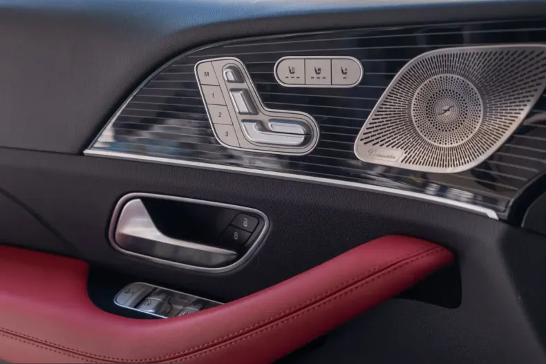 Mercedes-Benz GLE 450 (Clasa GLE) din 2024 cu 32.800 km - oferta MER199901 - foto 22