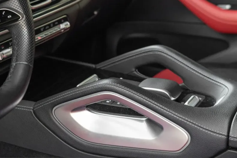 Mercedes-Benz GLE 450 (Clasa GLE) din 2024 cu 32.800 km - oferta MER199901 - foto 25