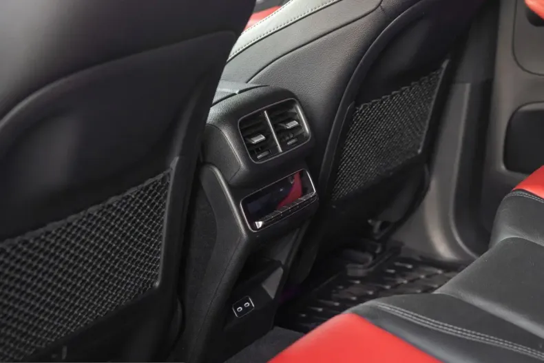 Mercedes-Benz GLE 450 (Clasa GLE) din 2024 cu 32.800 km - oferta MER199901 - foto 27