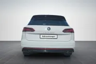 Volkswagen Touareg din 2021 cu 102.324 km - oferta VOL199905 - foto 5