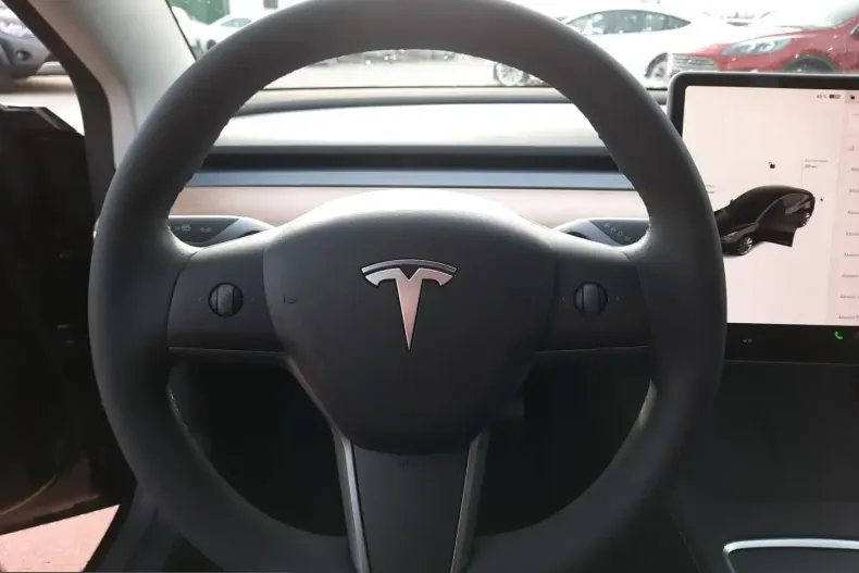 Tesla Model 3 din 2026 cu 10 km - oferta TES199906 - foto 16