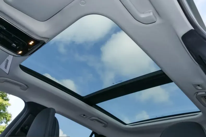 Mercedes-Benz GLC 400 (Clasa GLC) din 2025 cu 9.000 km - oferta MER199907 - foto 10