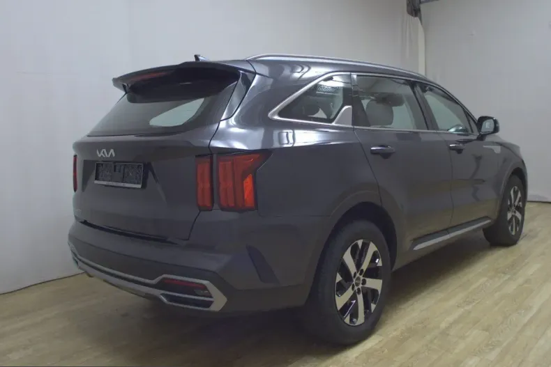 Kia Sorento din 2023 cu 62.121 km - oferta KIA199910 - foto 3