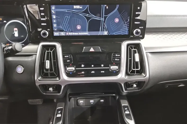 Kia Sorento din 2023 cu 62.121 km - oferta KIA199910 - foto 6