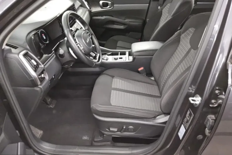 Kia Sorento din 2023 cu 62.121 km - oferta KIA199910 - foto 8