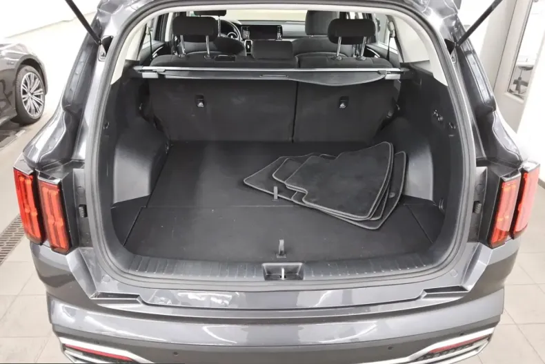 Kia Sorento din 2023 cu 62.121 km - oferta KIA199910 - foto 11