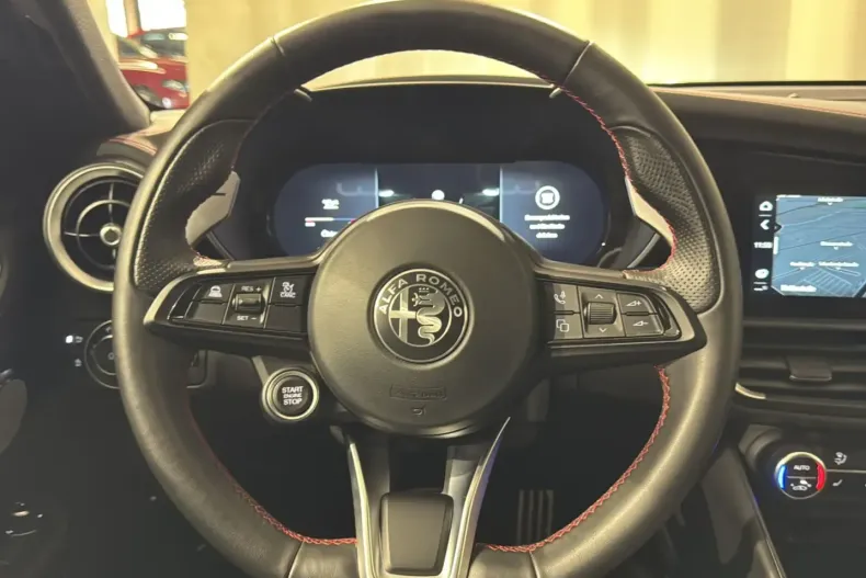 Alfa Romeo Giulia din 2023 cu 24.150 km - oferta ALF199915 - foto 15