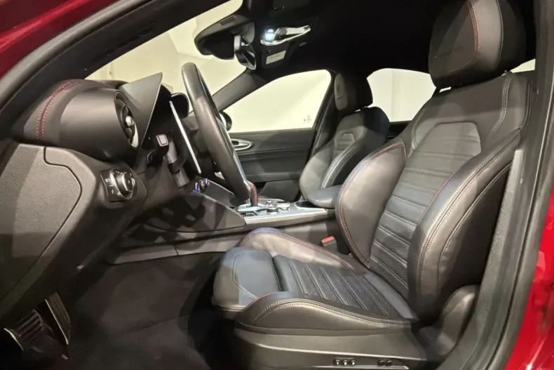 Alfa Romeo Giulia din 2023 cu 20.850 km - oferta ALF199919 - foto 3