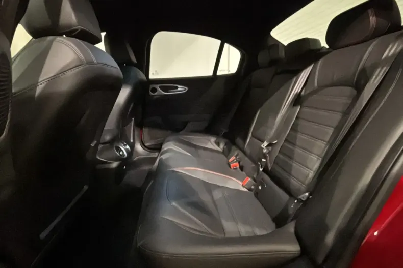 Alfa Romeo Giulia din 2023 cu 20.850 km - oferta ALF199919 - foto 7