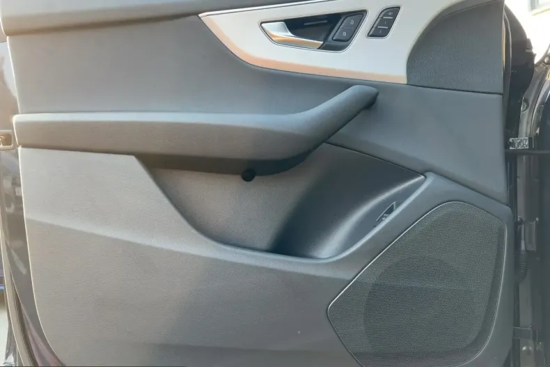 Audi Q8 din 2025 cu 13.425 km - oferta AUD199921 - foto 17