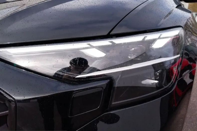 Audi Q8 din 2025 cu 29.998 km - oferta AUD199923 - foto 4