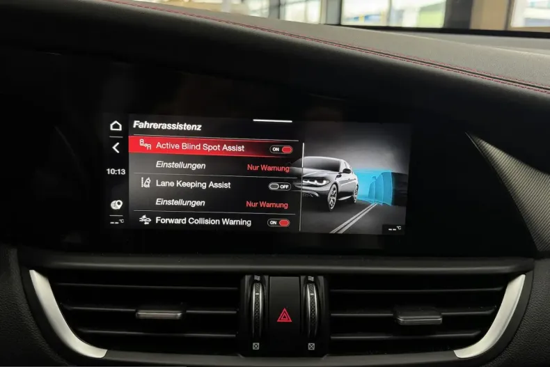 Alfa Romeo Giulia din 2023 cu 14.303 km - oferta ALF199929 - foto 17