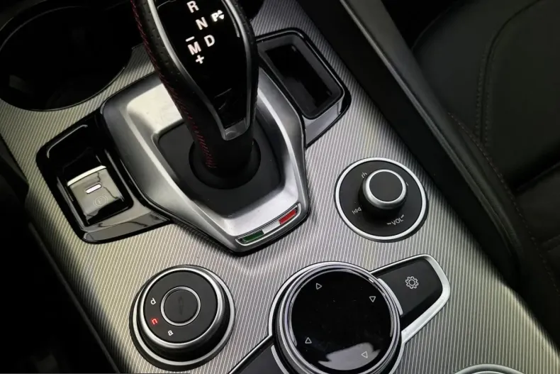 Alfa Romeo Giulia din 2023 cu 14.303 km - oferta ALF199929 - foto 24