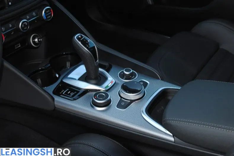 Alfa Romeo Giulia din 2023 cu 28.490 km - oferta ALF199930 - foto 14