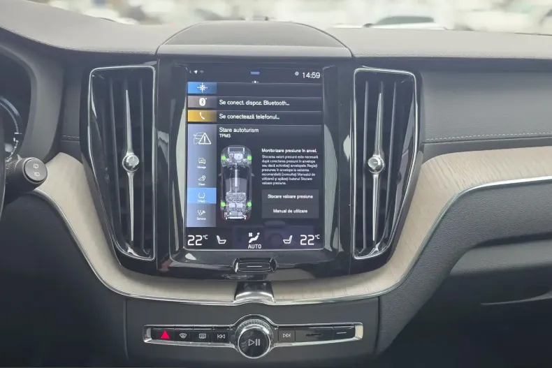 Volvo XC60 din 2021 cu 139.887 km - oferta VOL199932 - foto 24