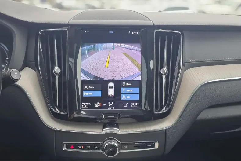 Volvo XC60 din 2021 cu 139.887 km - oferta VOL199932 - foto 32