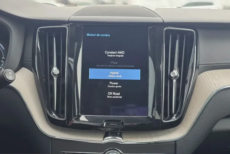 Volvo XC60 din 2021 cu 139.887 km - oferta VOL199932 - foto 33