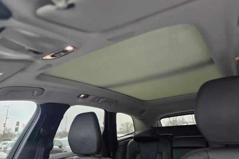 Volvo XC60 din 2021 cu 139.887 km - oferta VOL199932 - foto 36