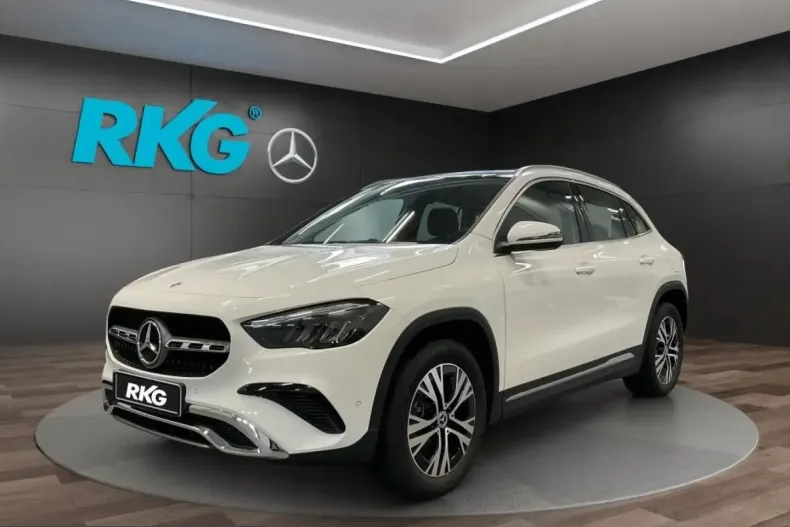 Mercedes-Benz GLA 220 (Clasa GLA) din 2024 cu 3.781 km - oferta MER199940 - foto 3