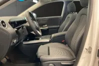 Mercedes-Benz GLA 220 (Clasa GLA) din 2024 cu 3.781 km - oferta MER199940 - foto 7