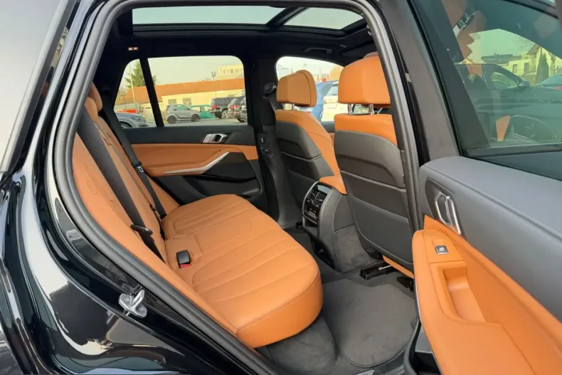 BMW X5 (Seria X) din 2022 cu 66.990 km - oferta BMW199941 - foto 13