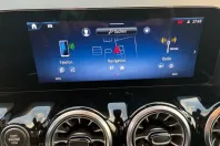 Mercedes-Benz GLA 220 (Clasa GLA) din 2024 cu 9.900 km - oferta MER199946 - foto 9