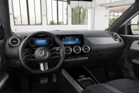 Mercedes-Benz GLA 220 (Clasa GLA) din 2024 cu 6.447 km - oferta MER199948 - foto 2