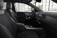 Mercedes-Benz GLA 220 (Clasa GLA) din 2024 cu 6.447 km - oferta MER199948 - foto 8