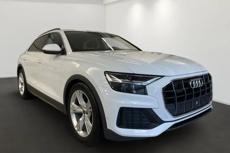 Audi Q8 din 2023 cu 56.600 km - oferta AUD199951 - foto 1