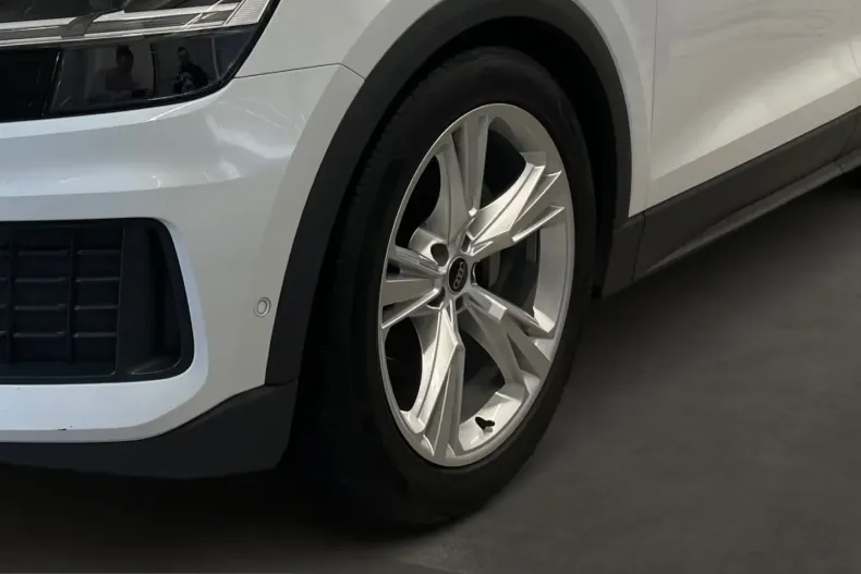 Audi Q8 din 2023 cu 56.600 km - oferta AUD199951 - foto 4