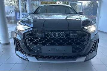 Audi RSQ8 din 2025 - oferta AUD199955