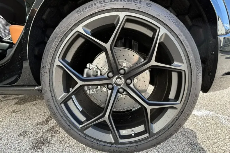 Audi RSQ8 din 2025 cu 38.000 km - oferta AUD199955 - foto 7