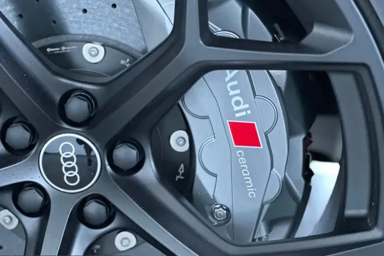 Audi RSQ8 din 2025 cu 38.000 km - oferta AUD199955 - foto 10