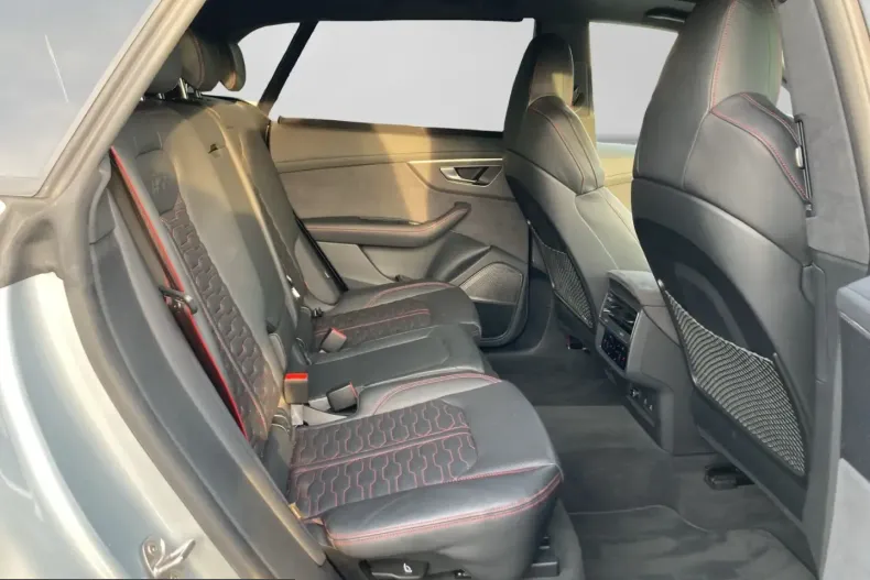 Audi RSQ8 din 2025 cu 19.593 km - oferta AUD199958 - foto 5