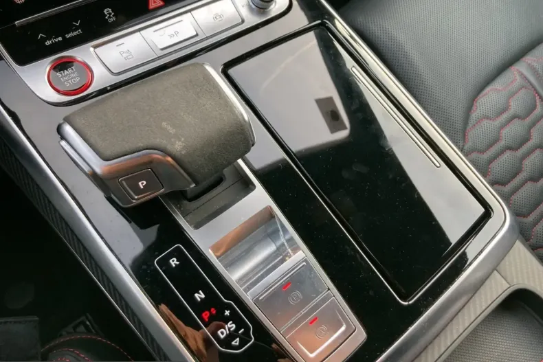 Audi RSQ8 din 2025 cu 19.593 km - oferta AUD199958 - foto 10