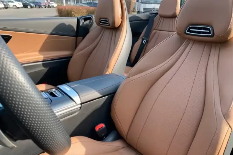 Mercedes-Benz CLE 200 (Clasa CLE) din 2024 cu 12.301 km - oferta MER199961 - foto 18