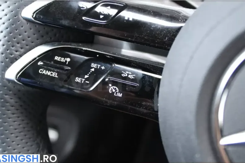 Mercedes-Benz CLE 300 (Clasa CLE) din 2025 cu 9.400 km - oferta MER199963 - foto 13