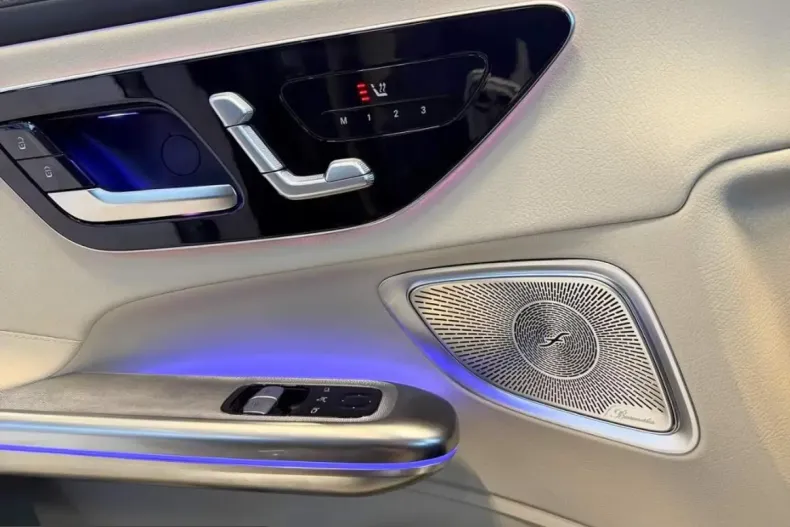 Mercedes-Benz CLE 220 (Clasa CLE) din 2024 cu 17.000 km - oferta MER199965 - foto 16