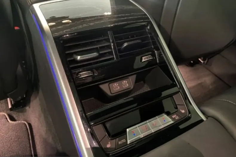 Alpina B8 din 2023 cu 88.116 km - oferta ALP199970 - foto 25