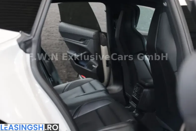 Porsche Taycan din 2023 cu 79.867 km - oferta POR199972 - foto 11