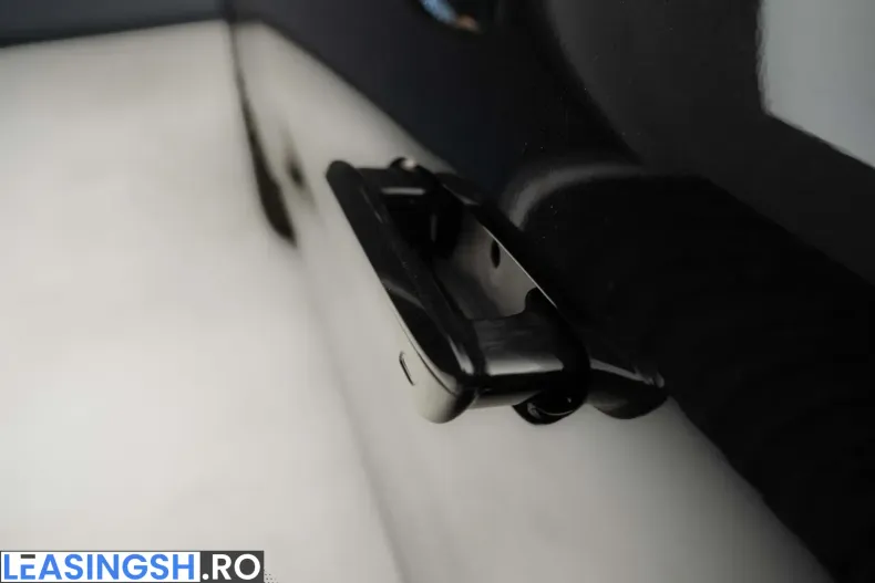 Mercedes-Benz SL 55 AMG (Clasa SL) din 2023 cu 11.000 km - oferta MER199973 - foto 11