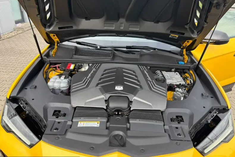 Lamborghini Urus din 2025 cu 18.000 km - oferta LAM199976 - foto 12