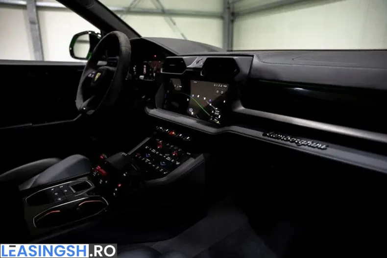 Lamborghini Urus din 2025 cu 19.800 km - oferta LAM199977 - foto 4